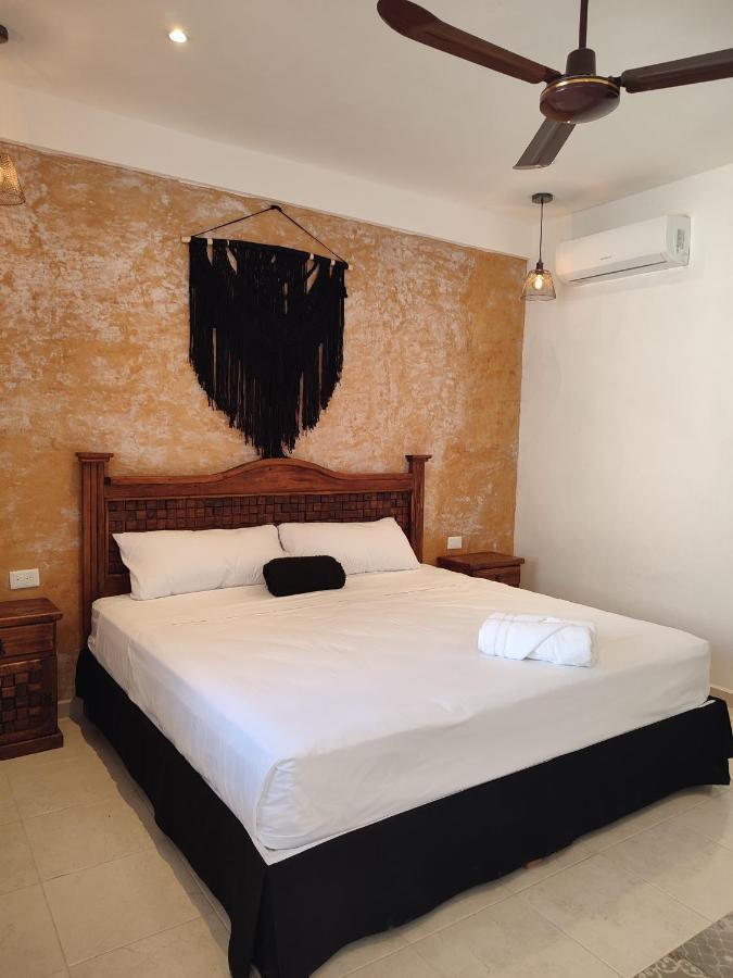Hotel Casa Henequen 巴利亚多利德 外观 照片